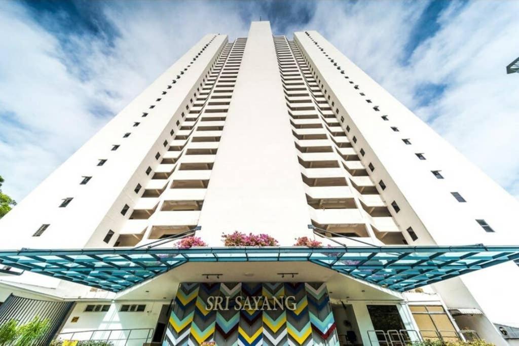 PoolView Resort Batu Ferringhi 502 - 2 Bedroom Buitenkant foto