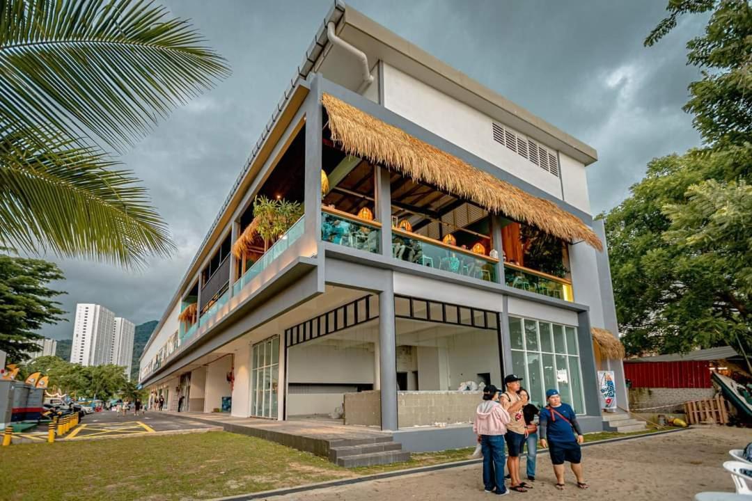 PoolView Resort Batu Ferringhi 502 - 2 Bedroom Buitenkant foto